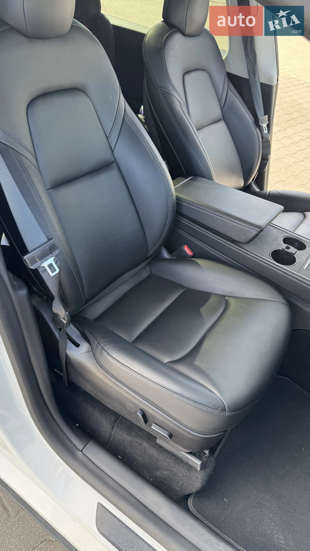 2021 Tesla Model Y - мініатюра 22