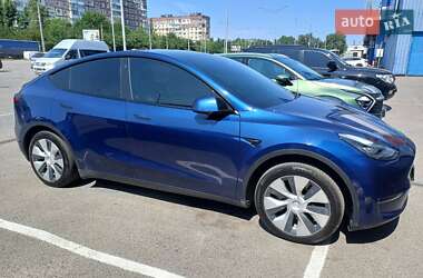 Внедорожник / Кроссовер Tesla Model Y 2022 в 