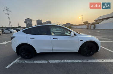 Внедорожник / Кроссовер Tesla Model Y 2022 в 