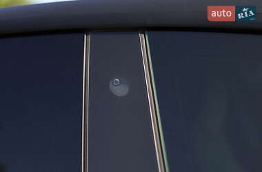 Внедорожник / Кроссовер Tesla Model Y 2021 в 