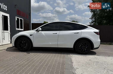 Внедорожник / Кроссовер Tesla Model Y 2021 в 