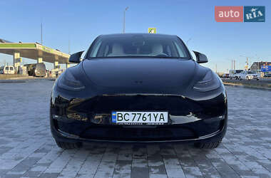 Позашляховик / Кросовер Tesla Model Y 2021 в Львові