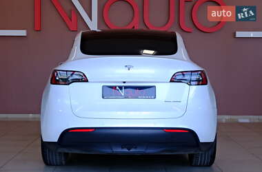 Внедорожник / Кроссовер Tesla Model Y 2022 в 