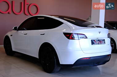 Внедорожник / Кроссовер Tesla Model Y 2022 в 