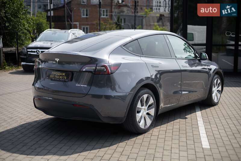 Внедорожник / Кроссовер Tesla Model Y 2024 в Львове