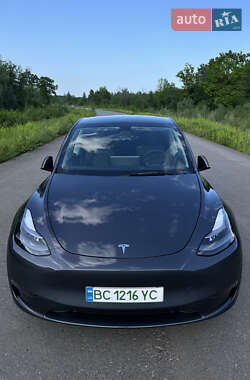 Внедорожник / Кроссовер Tesla Model Y 2023 в 