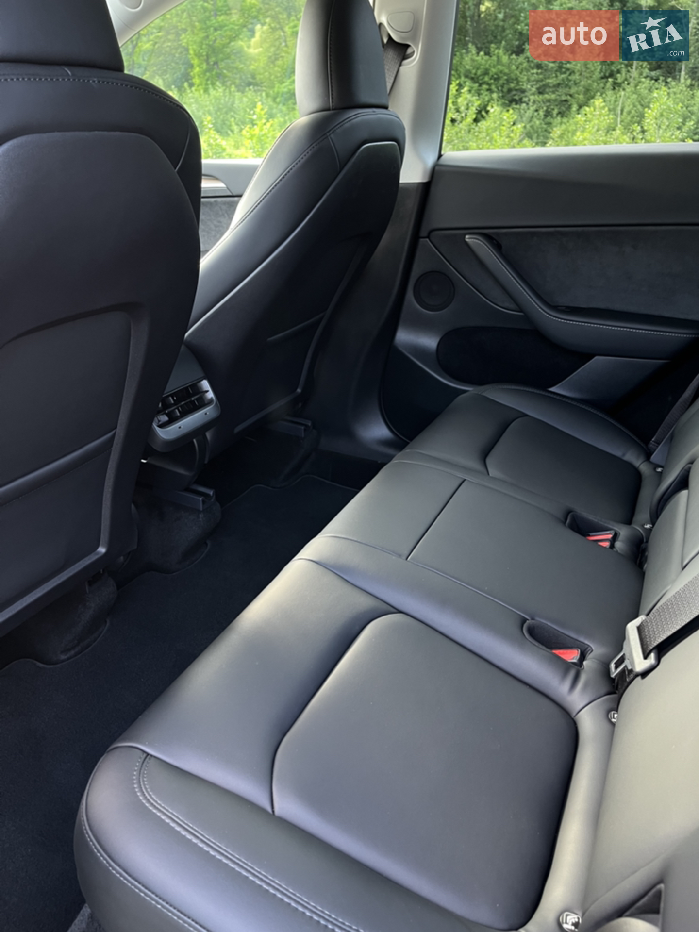 2023 Tesla Model Y - мініатюра 15