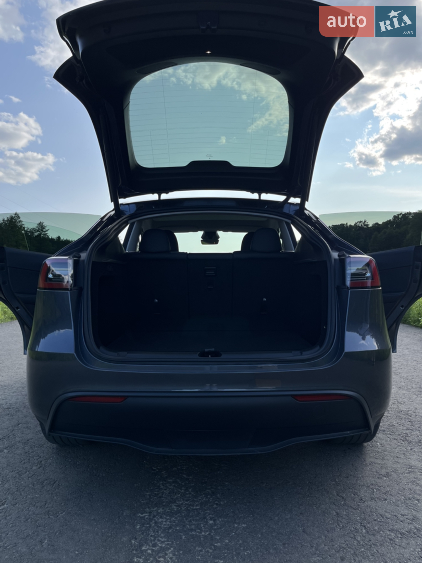 2023 Tesla Model Y - мініатюра 19