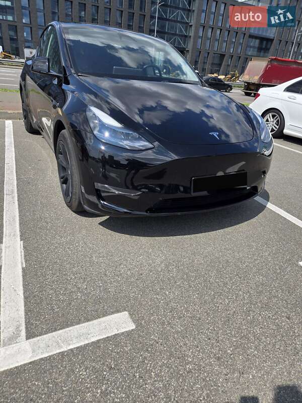 Tesla Model Y 2024 Tesla Model Y 2024