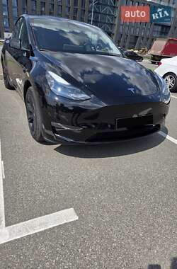 Tesla Model Y 2024 Tesla Model Y 2024