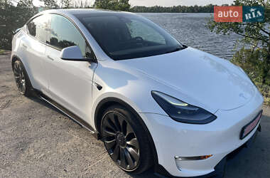 Позашляховик / Кросовер Tesla Model Y 2021 в 
