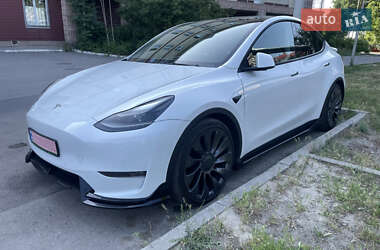 Позашляховик / Кросовер Tesla Model Y 2021 в 