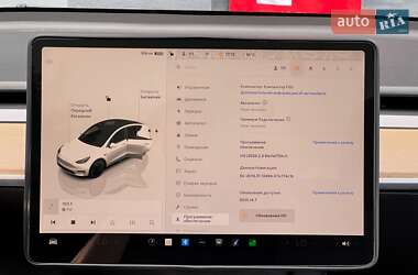 Внедорожник / Кроссовер Tesla Model Y 2022 в 