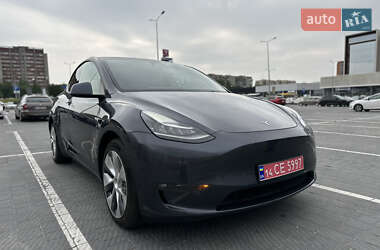 Позашляховик / Кросовер Tesla Model Y 2022 в 