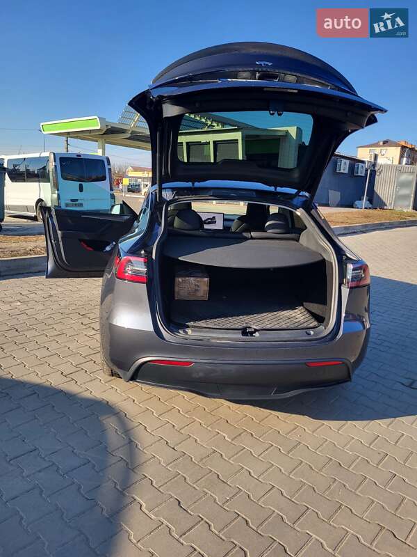 Внедорожник / Кроссовер Tesla Model Y 2023 в Василькове фото 6 Внедорожник / Кроссовер Tesla Model Y 2023 в Василькове