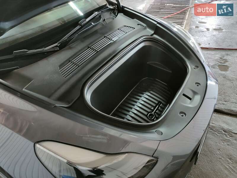 Внедорожник / Кроссовер Tesla Model Y 2023 в Киеве фото 70 Внедорожник / Кроссовер Tesla Model Y 2023 в Киеве