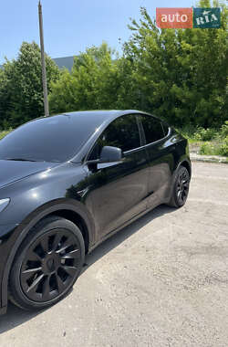 Внедорожник / Кроссовер Tesla Model Y 2022 в 