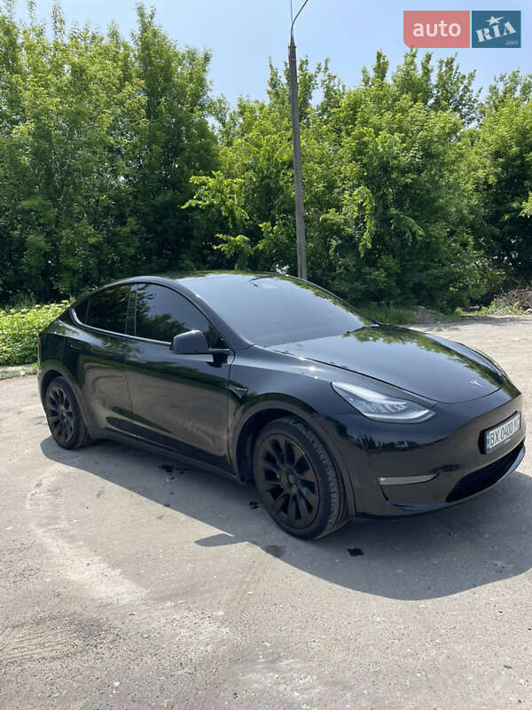 Внедорожник / Кроссовер Tesla Model Y 2022 в Хмельницком