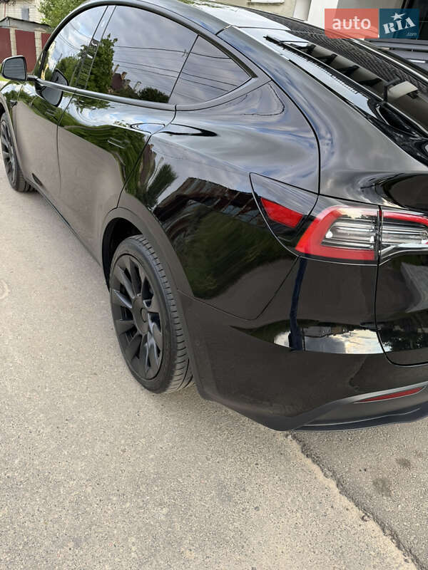 Внедорожник / Кроссовер Tesla Model Y 2021 в Дрогобыче