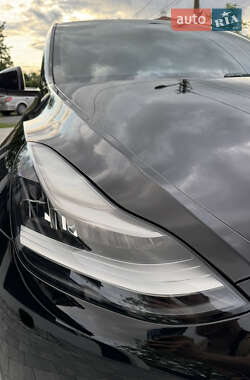Tesla Model Y 2021 Tesla Model Y 2021