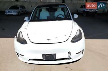 Внедорожник / Кроссовер Tesla Model Y 2021 в 