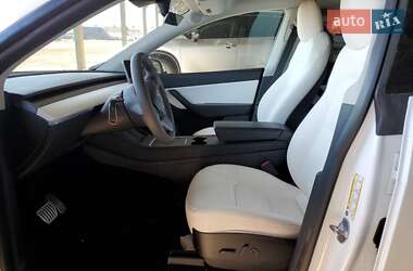 Внедорожник / Кроссовер Tesla Model Y 2021 в 