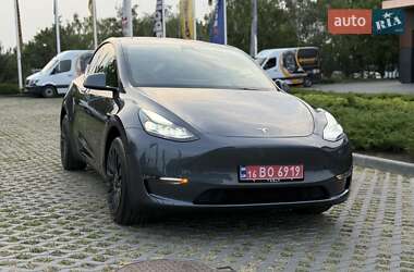 Tesla Model Y 2023 Tesla Model Y 2023