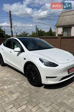 Внедорожник / Кроссовер Tesla Model Y 2022 в 