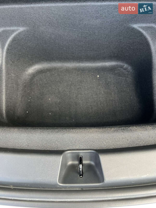 Внедорожник / Кроссовер Tesla Model Y 2022 в Виннице фото 18 Внедорожник / Кроссовер Tesla Model Y 2022 в Виннице