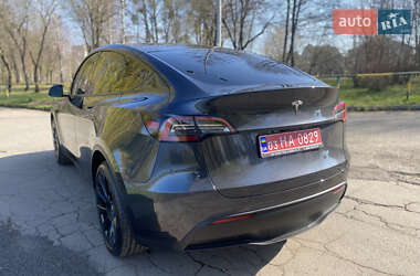 Внедорожник / Кроссовер Tesla Model Y 2024 в 