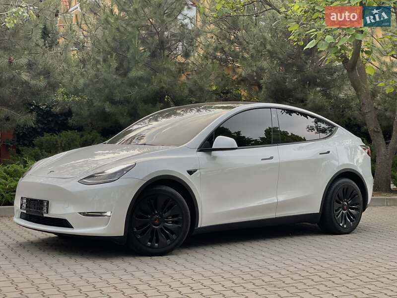 Внедорожник / Кроссовер Tesla Model Y 2023 в Одессе