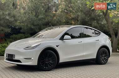 Внедорожник / Кроссовер Tesla Model Y 2023 в 