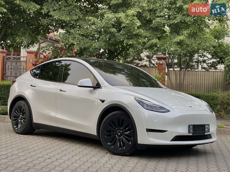 Внедорожник / Кроссовер Tesla Model Y 2023 в Одессе