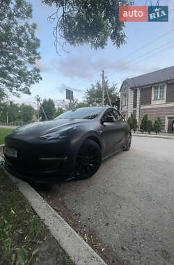 Внедорожник / Кроссовер Tesla Model Y 2023 в 
