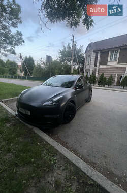 Tesla Model Y 2023 Tesla Model Y 2023