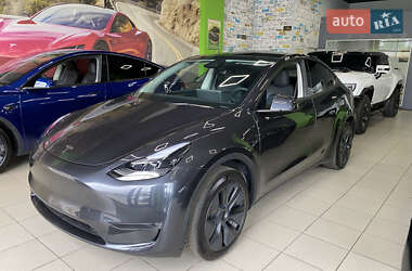 Tesla Model Y 2024 Tesla Model Y 2024