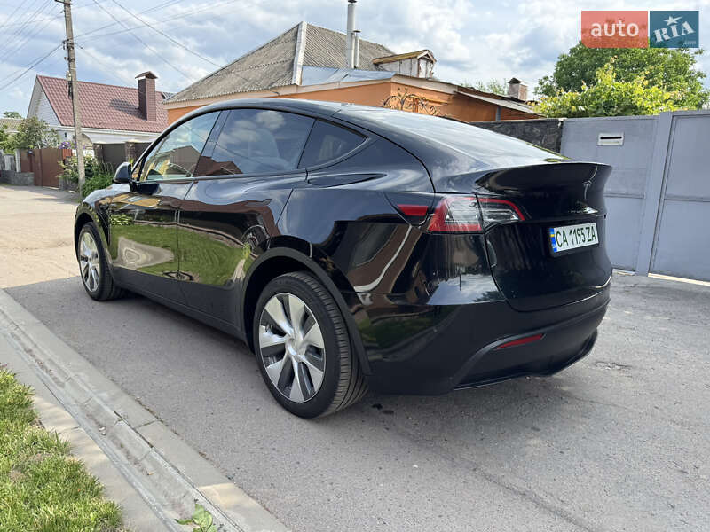 Внедорожник / Кроссовер Tesla Model Y 2023 в Черкассах фото 5 Внедорожник / Кроссовер Tesla Model Y 2023 в Черкассах