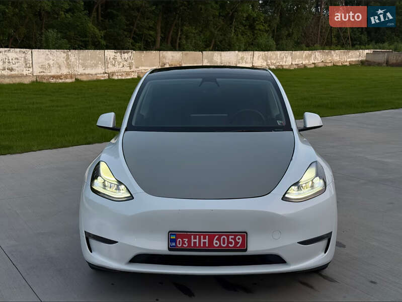 Внедорожник / Кроссовер Tesla Model Y 2023 в Луцке