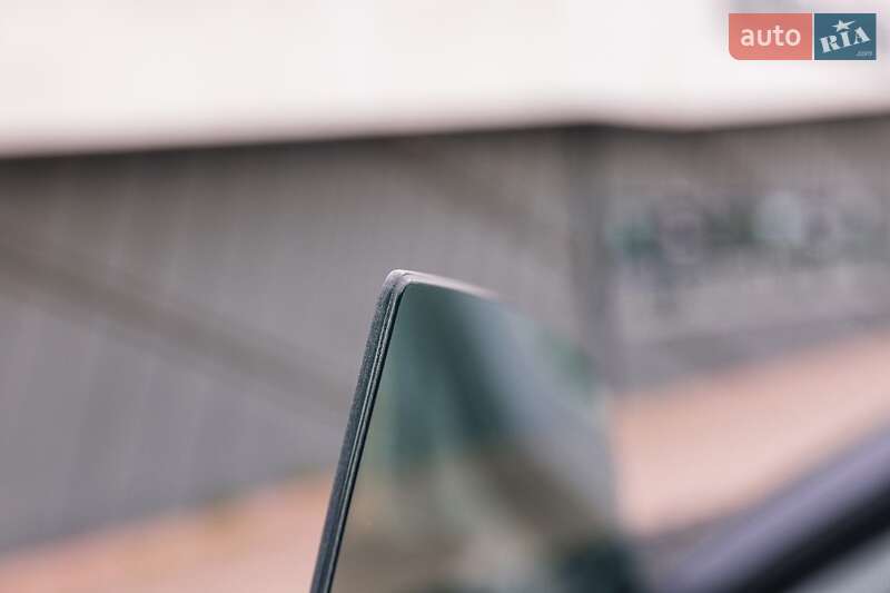 Внедорожник / Кроссовер Tesla Model Y 2024 в Львове