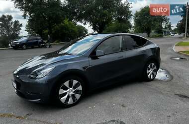 Внедорожник / Кроссовер Tesla Model Y 2023 в 