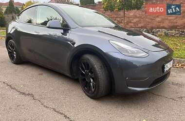 Позашляховик / Кросовер Tesla Model Y 2022 в Львові
