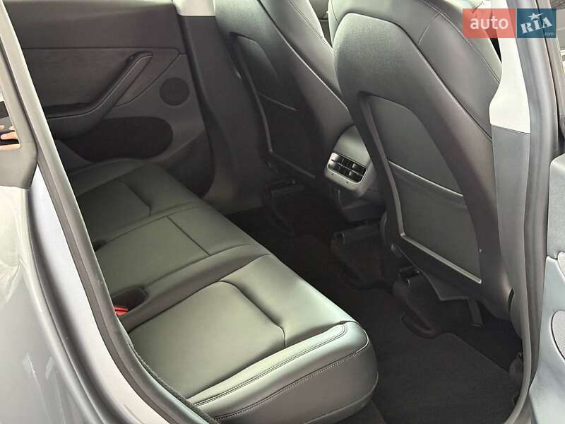 Позашляховик / Кросовер Tesla Model Y 2023 в Одесі
