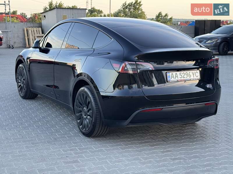 Внедорожник / Кроссовер Tesla Model Y 2024 в Киеве фото 10 Внедорожник / Кроссовер Tesla Model Y 2024 в Киеве
