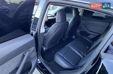 Внедорожник / Кроссовер Tesla Model Y 2024 в 