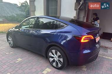 Внедорожник / Кроссовер Tesla Model Y 2023 в 