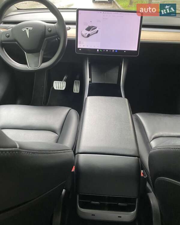Внедорожник / Кроссовер Tesla Model Y 2020 в Чернигове
