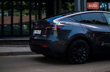 Внедорожник / Кроссовер Tesla Model Y 2022 в 