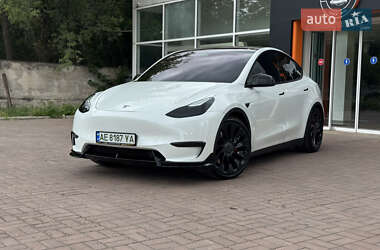 Внедорожник / Кроссовер Tesla Model Y 2020 в 