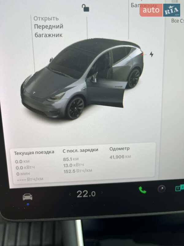 Внедорожник / Кроссовер Tesla Model Y 2020 в Киеве