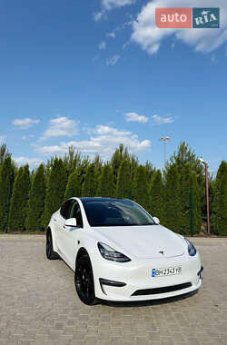 Внедорожник / Кроссовер Tesla Model Y 2023 в 